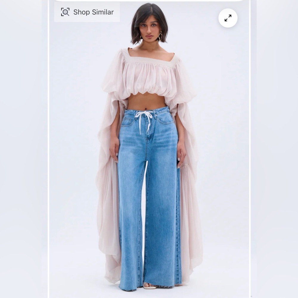 AKIRA Statement Blouse - Flowy Long Sleeve Top - Small - Picture 3 of 8